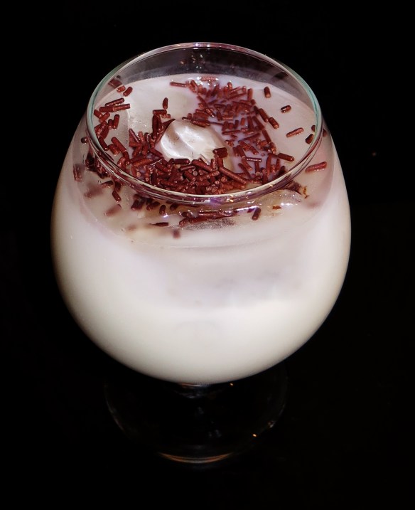 Leite de Onca Cocktail