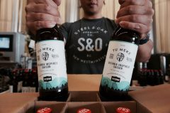 Steel &amp; Oak &amp; Strange Fellows Tu Meke Saison